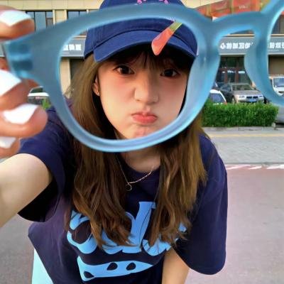 与君初相识